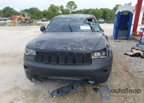 2018 Jeep Grand Cherokee Laredo E 4X2 from USA, damaged, VIN 1C4RJEAGXJC109739
